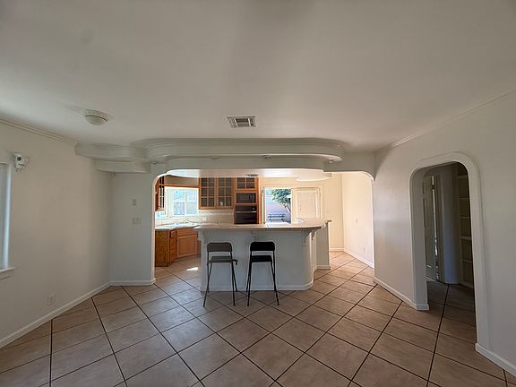2nd image of 1429 Seaman Ave