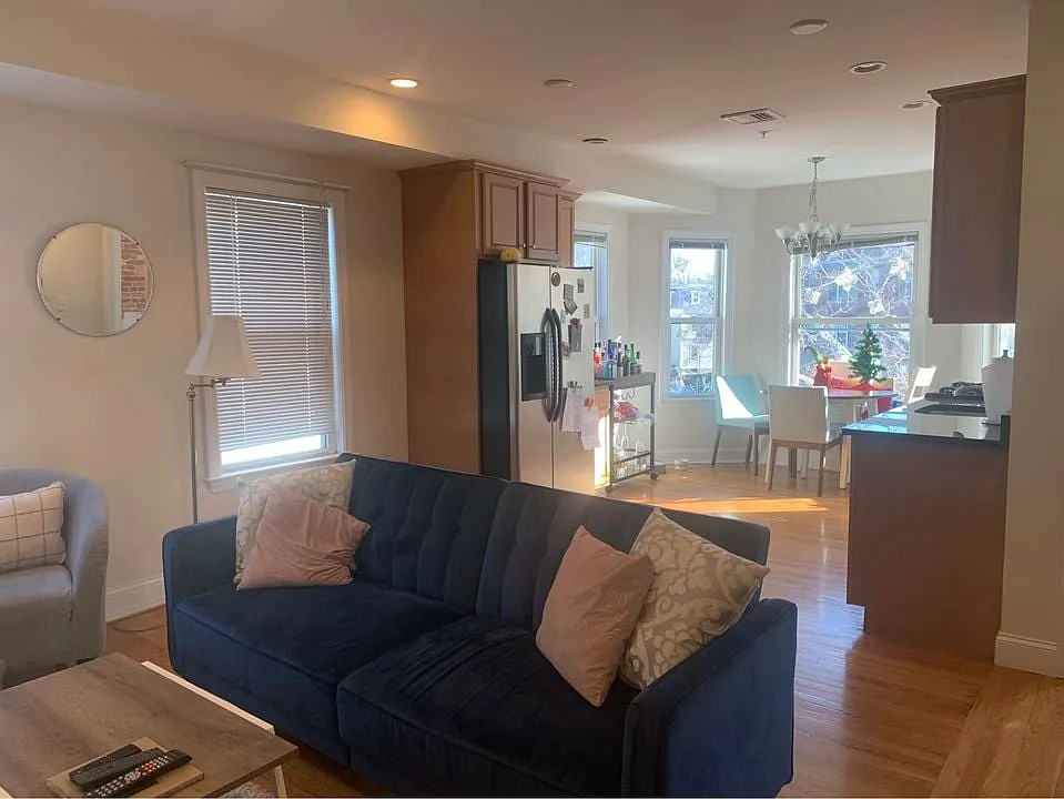 14 Homer St #3