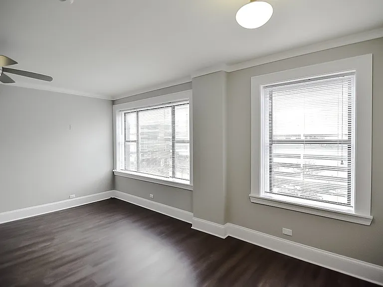 817 W Lakeside Pl #116 — Photo 6