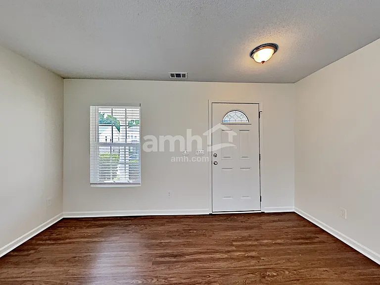 6012 Ricker Rd — Photo 6