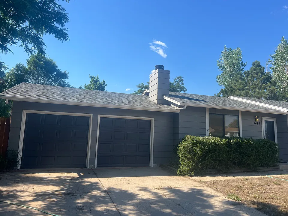7682 Vallhalla Dr