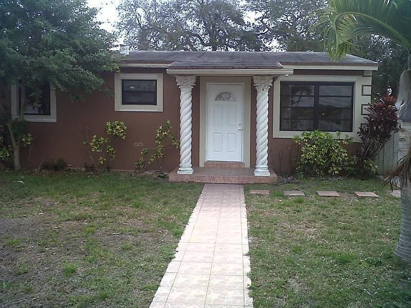 1st image of 3230 NW 176th Ter