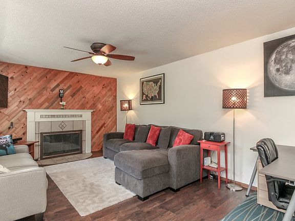 3rd image of 3416 67th Ave W