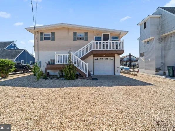 40 Daddy Tucker Dr, Little Egg Harbor, NJ 08087