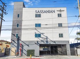 10609 S Inglewood Ave