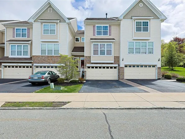 810 Hawthorn Way, New Windsor, NY 12553