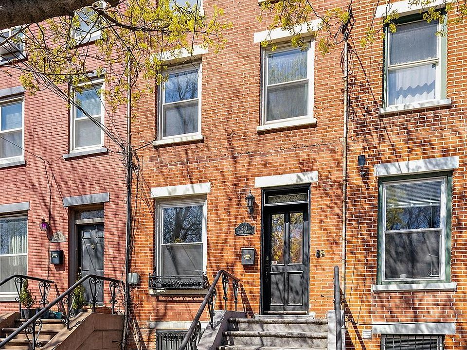 1st image of 284 6th St