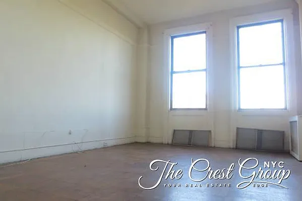 Sold by The Crest Group | media 4