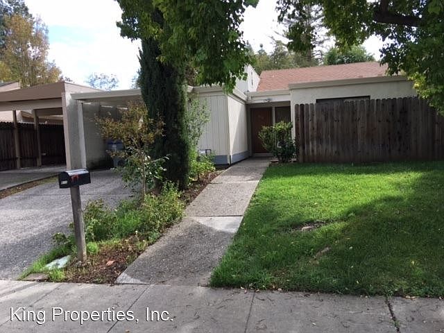 1st image of 812 Barcelona Ave