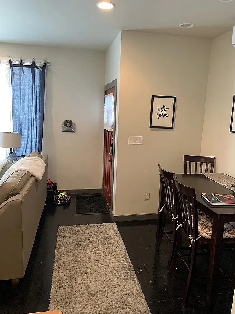 2 bed, 1.5 bath, 1140 sqft, $1,548 — Photo 3