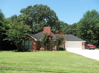 2932 Lloyds Ln, Mobile, AL 36693
