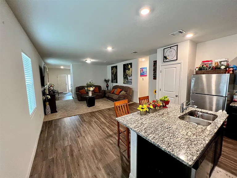 19312 Caymus Dr — Photo 8