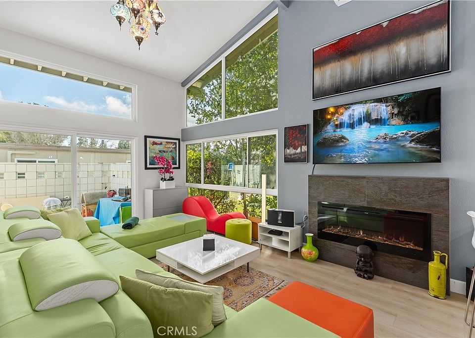 1st image of 373 Avenida Castilla Unit A