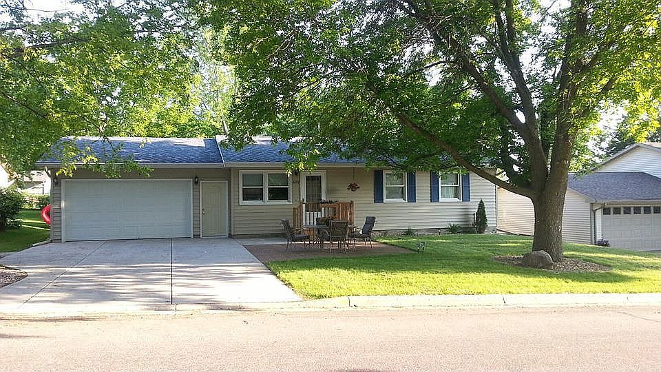 1st image of 409 Linda Dr