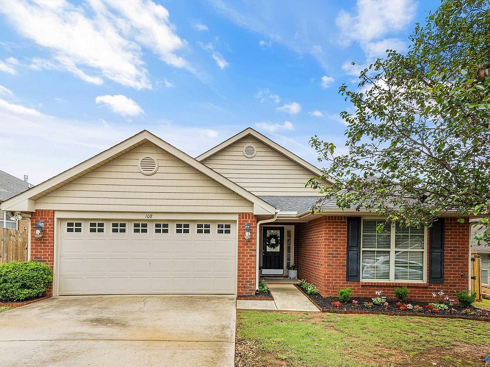 1st image of 108 Oak Shade Dr