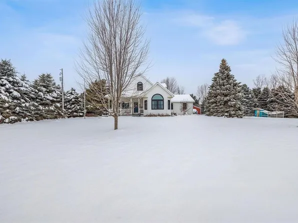 7150 W Centerline Rd, Saint Johns, MI 48879