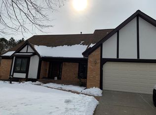 1255 Morehead Ct, Ann Arbor, MI