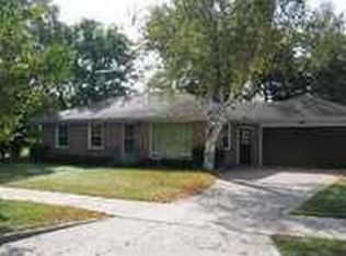 818 E Chapin St, Cadillac, MI 49601