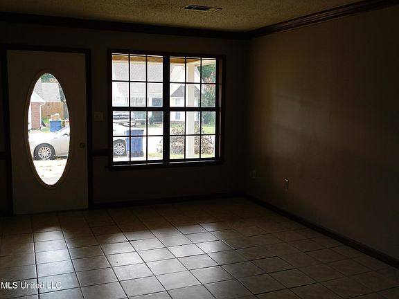 5th image of 3270 Edenshire Ln