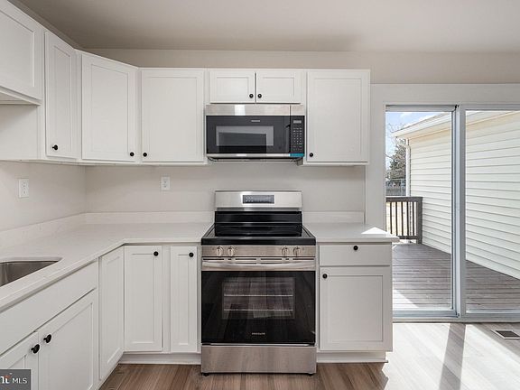 4th image of 82 C L Walker Blvd
