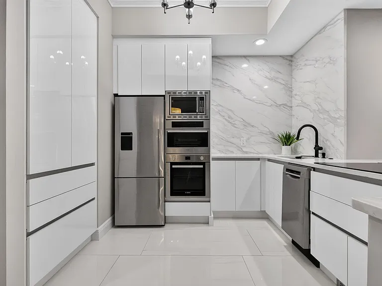 701 S Olive Ave #1205 — Photo 4