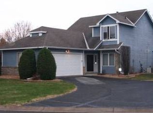 5721 Willow Trl, Shoreview, MN 55126