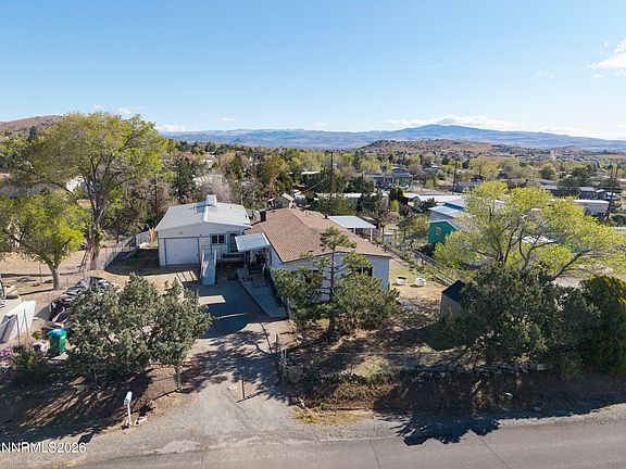 3rd image of 170 Heritage Dr