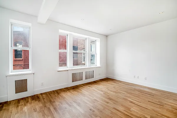 Rented by Corcoran | media 14