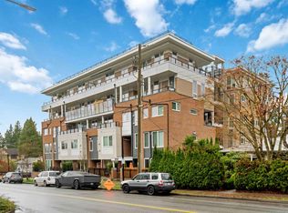 2137 Chesterfield Ave #403, North Vancouver, BC