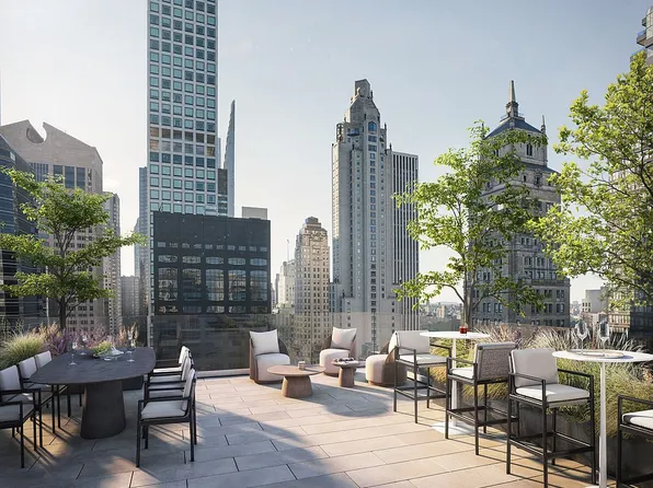 126 E 57th St #701, New York, NY 10022