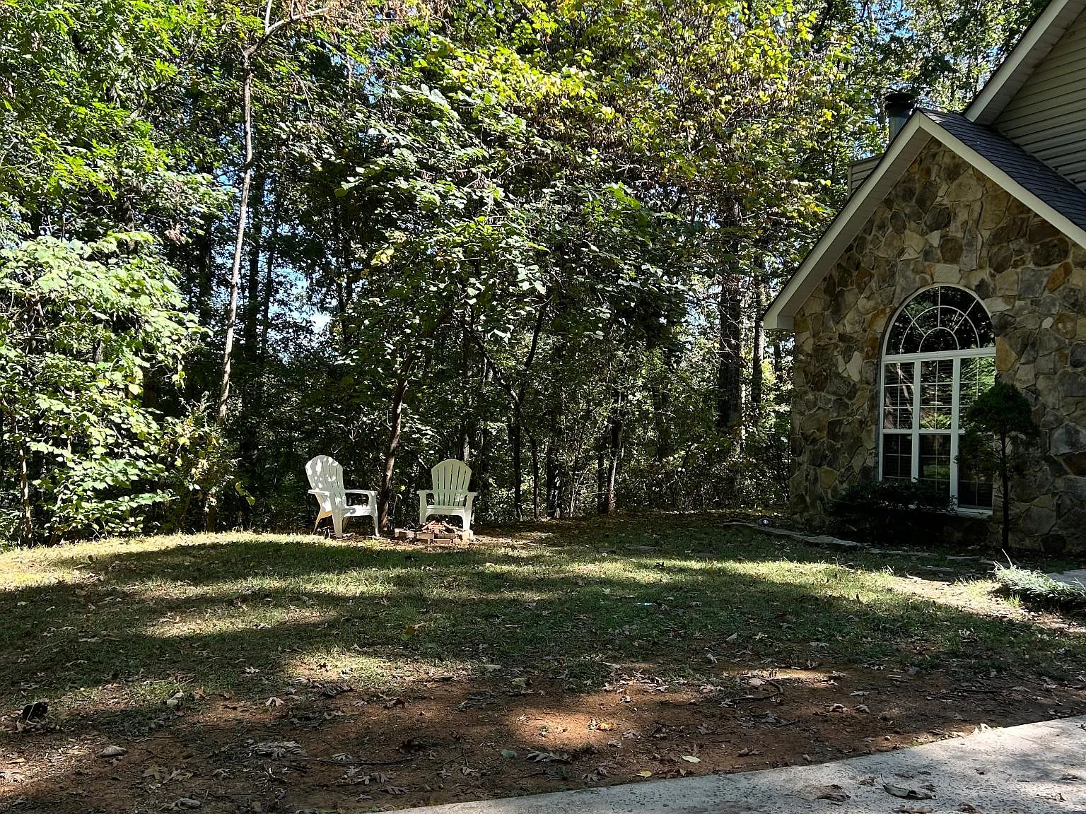 2 bed, 1094 sqft, $1,845 — Photo 2