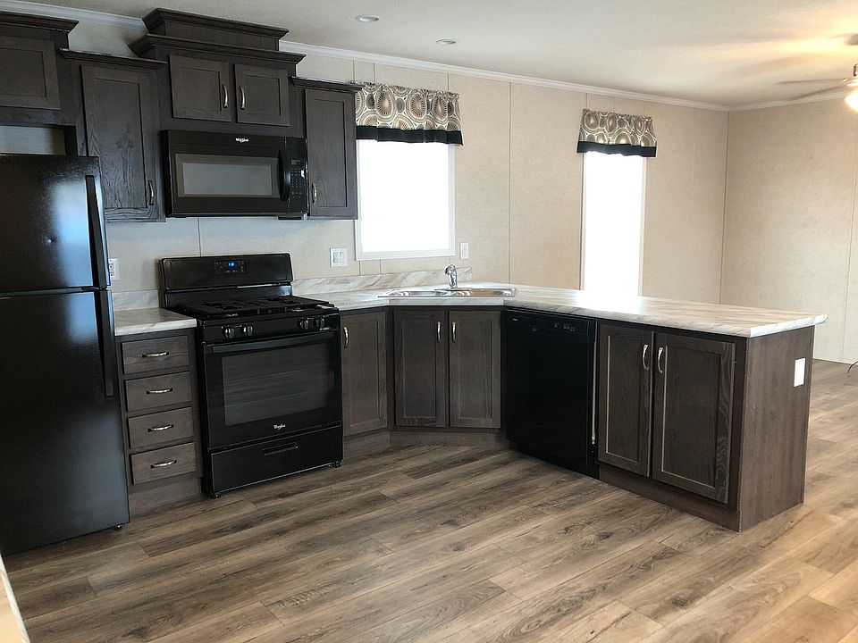 2nd image of 2100 Stephenson Hwy #251