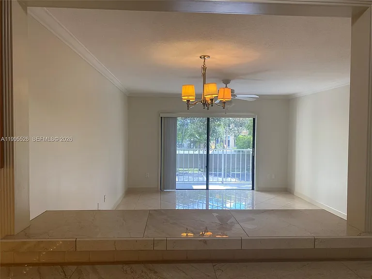 9301 SW 92nd Ave #210-C — Photo 11