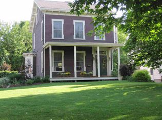 36 Manchester Rd, Poughkeepsie, NY 12603