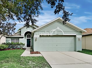 6424 Bridgecrest Dr, Lithia, FL 33547