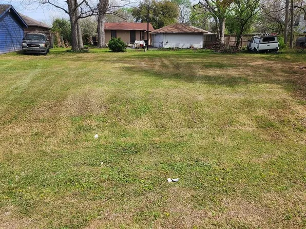 000 Emma Lou St Street, Houston, TX 77088