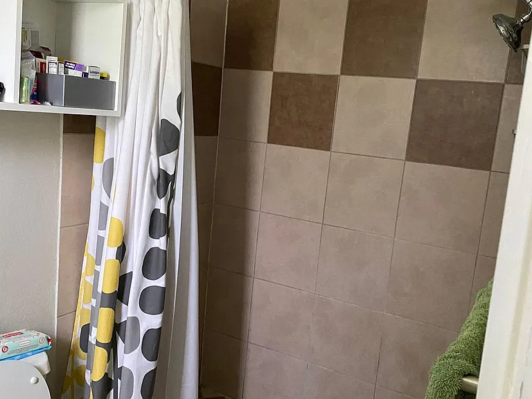703 Terryland Dr — Photo 19