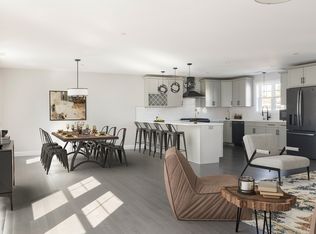 559 Summer St #R8, Lynn, MA 01905