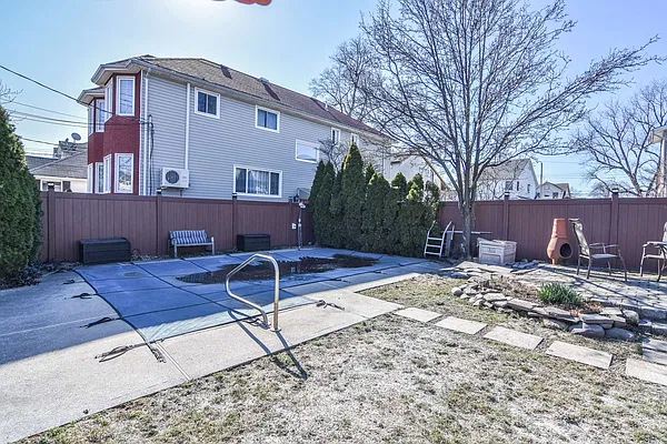Sold by Coldwell Banker Advantage | media 17