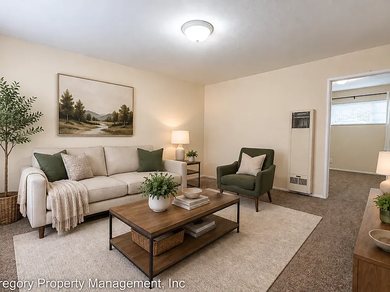 512 Santa Clara — Photo 2