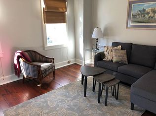 8 Montagu Ct, Charleston, SC 29401
