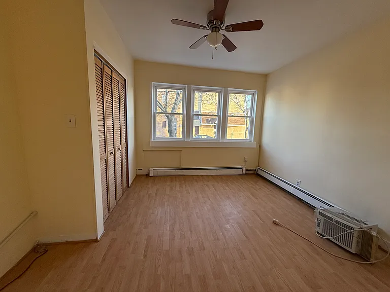 161 Front St #1 — Photo 10