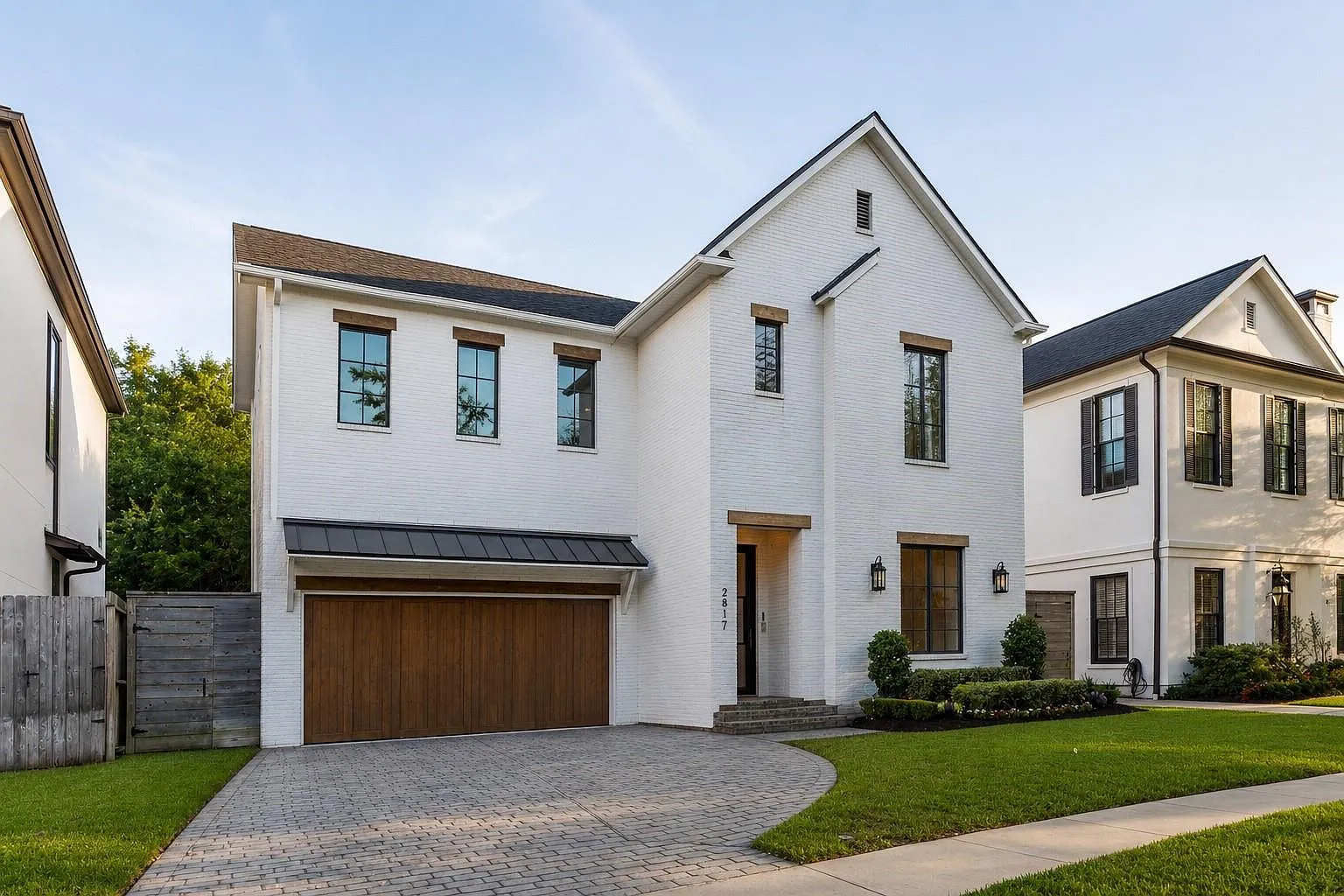 4 bed, 5.0 bath, 4123 sqft, $10,500 — Photo 1