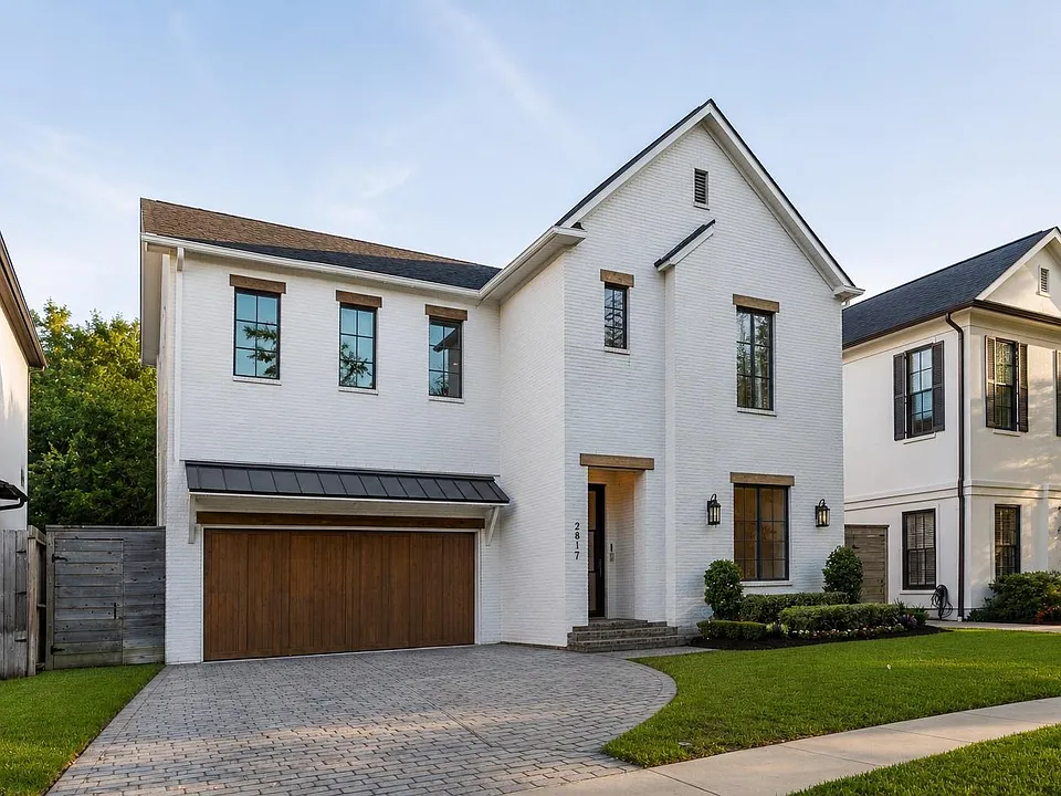 2817 Albans Rd
