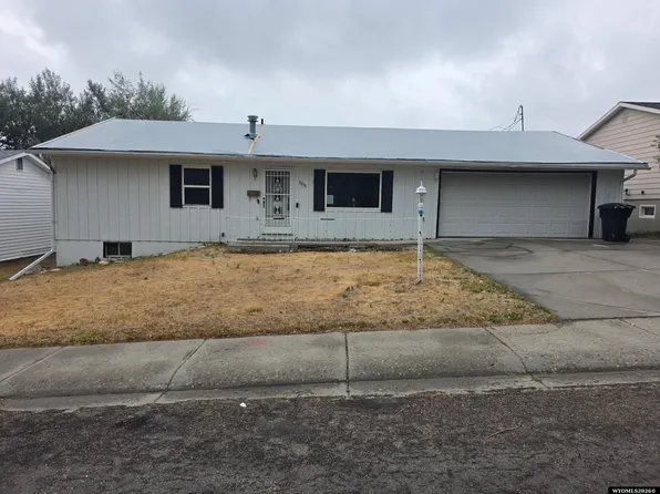 3231 Navarre Rd, Casper, WY 82604