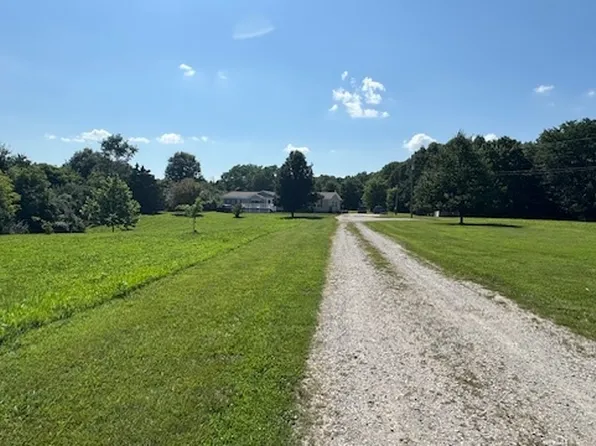 15165 N Concordia Ln, Woodlawn, IL 62898