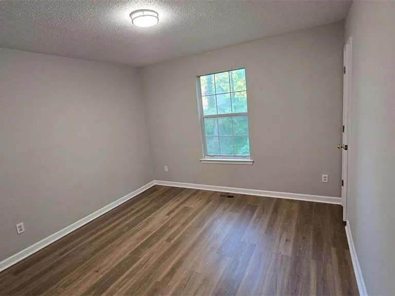 3025 Mangum Dr #A — Photo 17