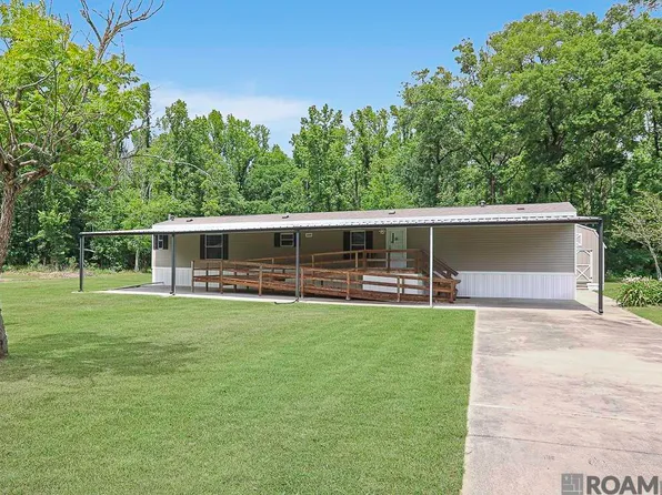 44222 Trabeaux St, Sorrento, LA 70778