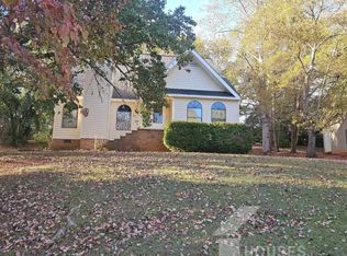 28 Shore Dr, Greenville, SC 29611