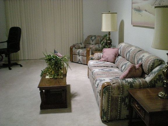 3rd image of 174 Leisure World